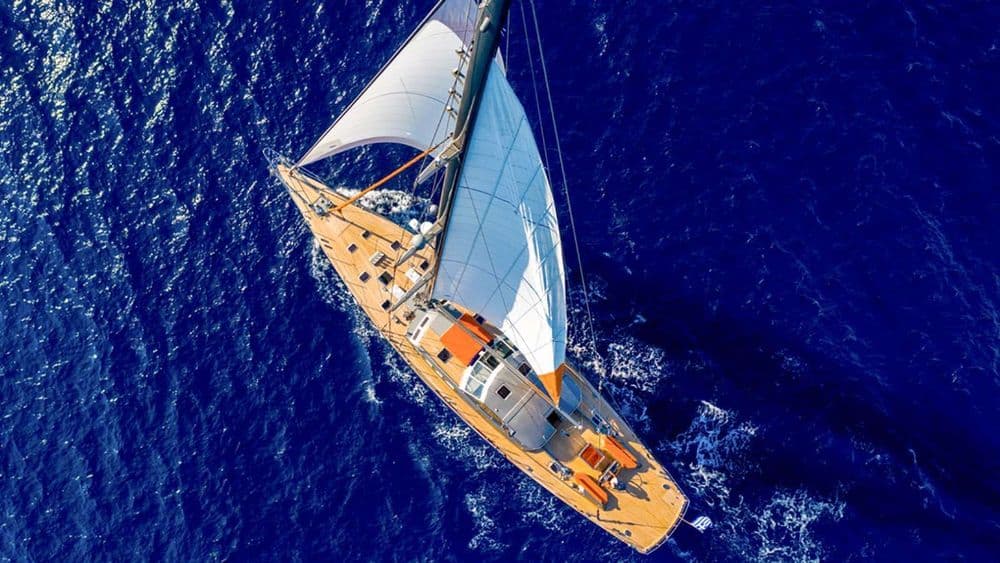 jongert-30m-crewed-sailing-yacht