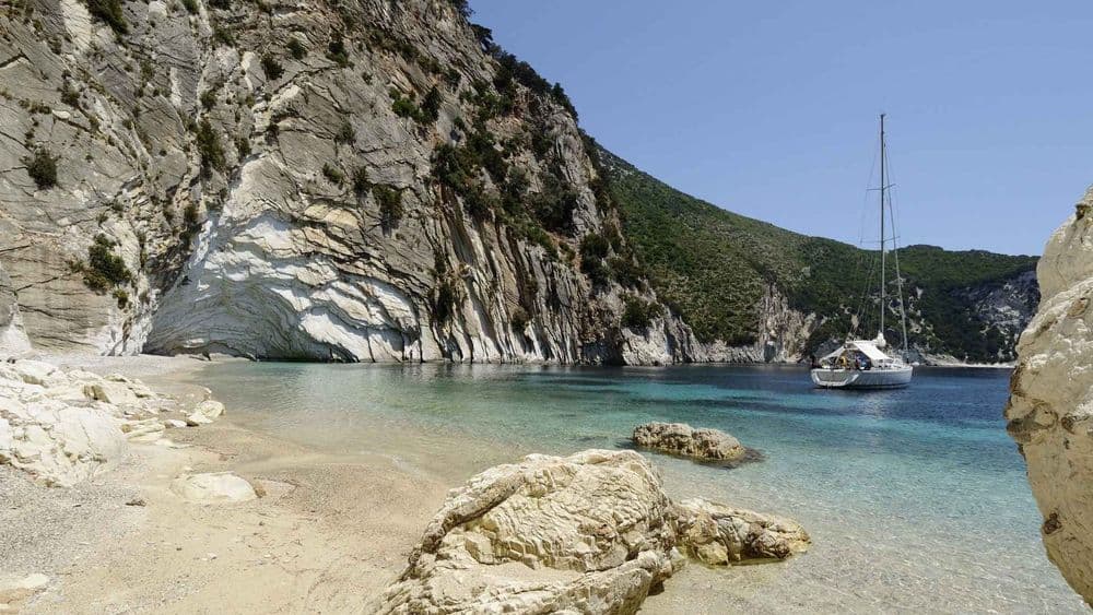 atokos-island-greece