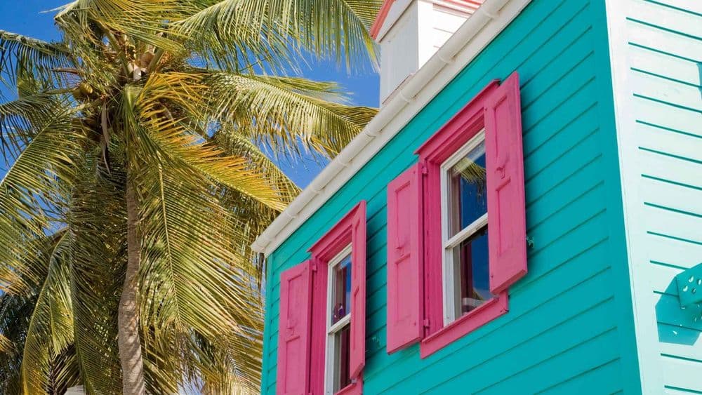 peter-island-tortola-coloured-house