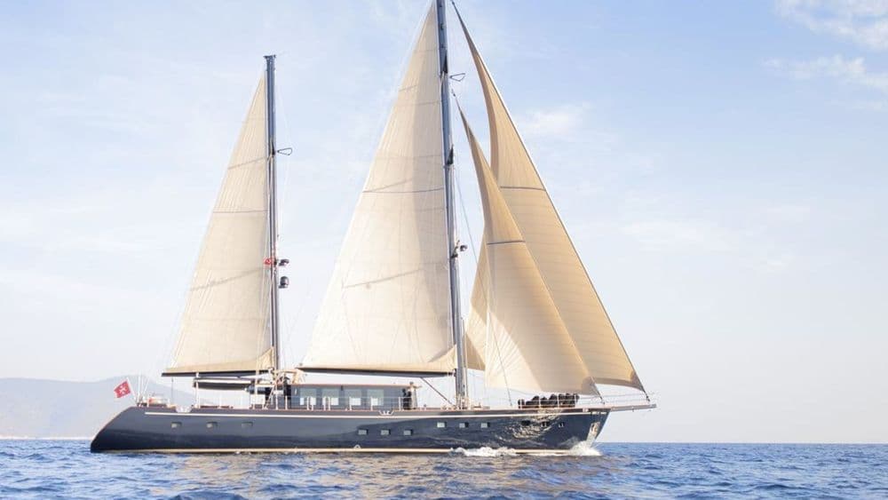 miti-one-gulet-exterior