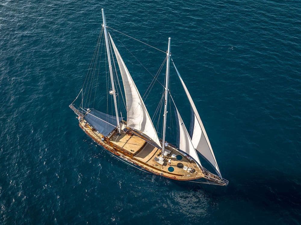 smart-spirit-gulet-exterior-aerial