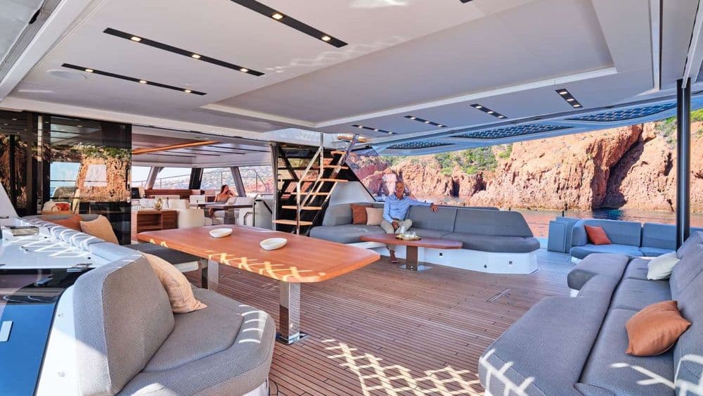 christal-mio-80-exterior-deck