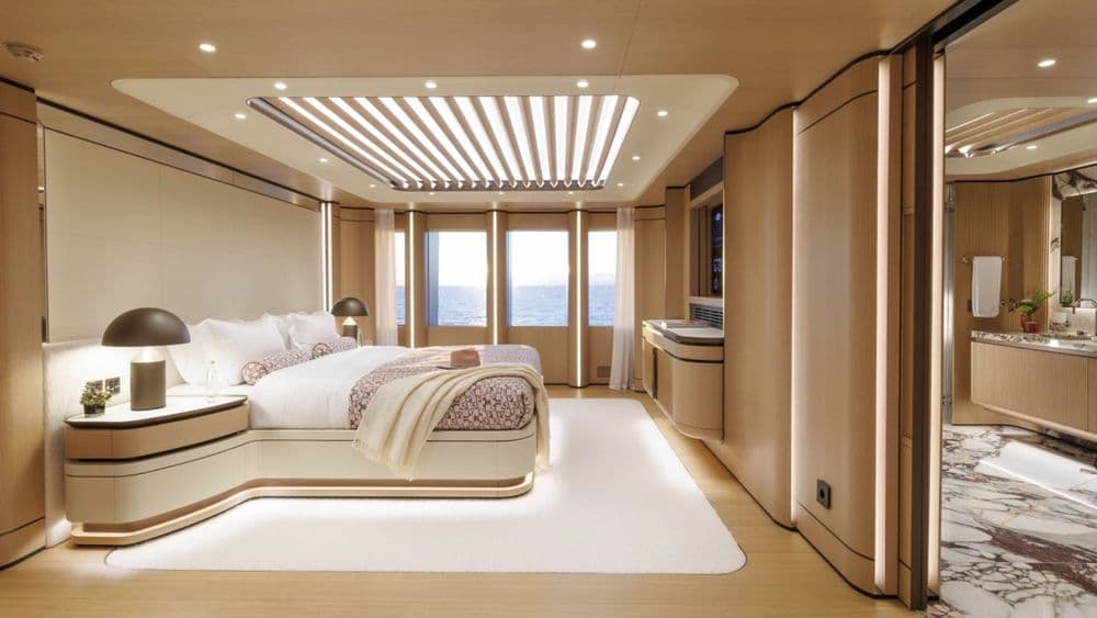 o-madeleine-interior-cabin