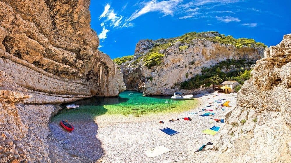 vis-stiniva-croatia