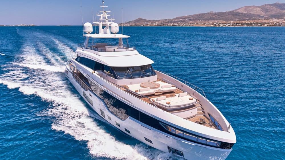 volo-mare-exterior-cruising
