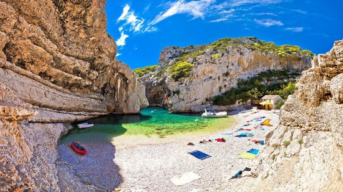 vis-stiniva-croatia