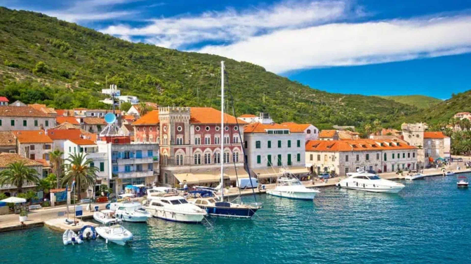 vis town
