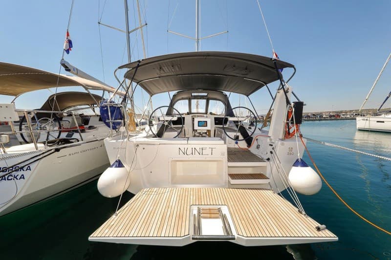 Nunet – Dufour Yachts