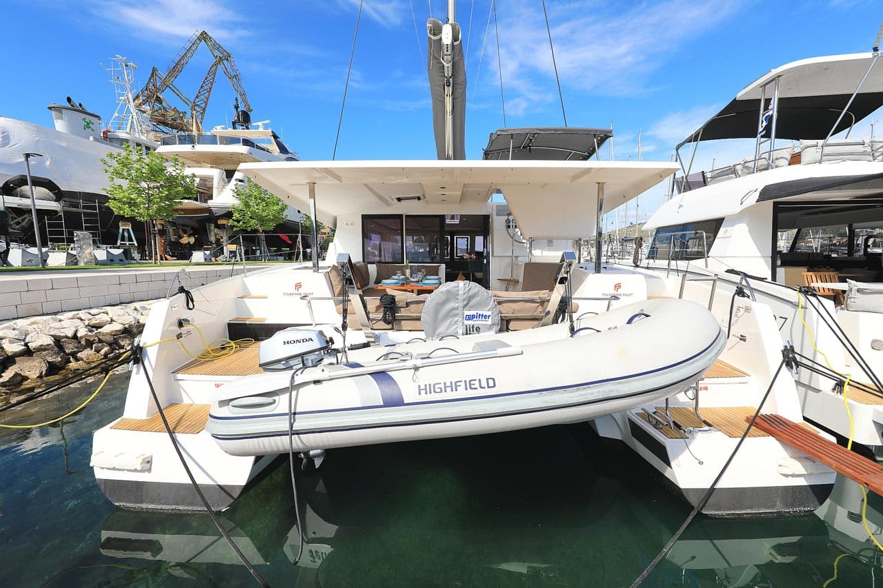 Felicitas II – Fountaine Pajot