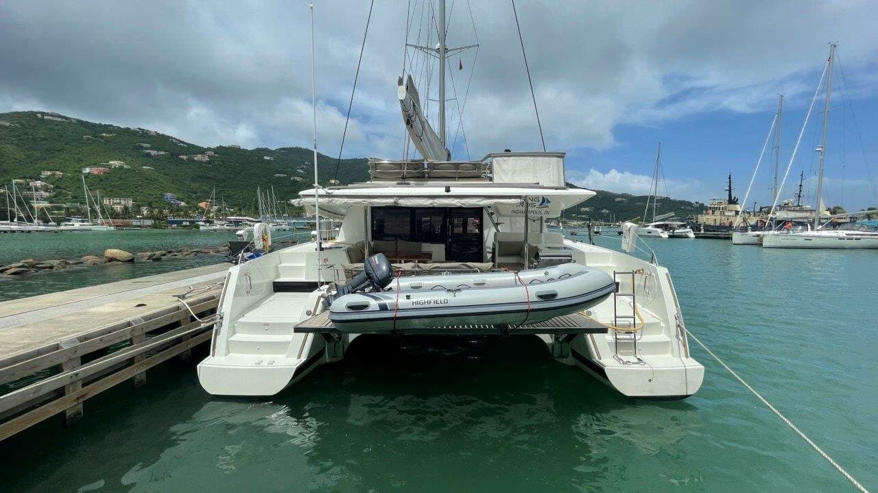 Singing Winds – Fountaine Pajot