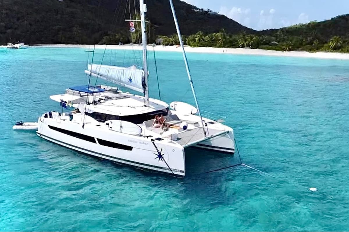 Endless Summer – Fountaine Pajot
