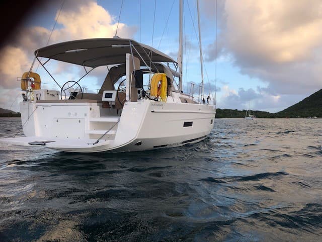 Hoosier Lady – Dufour Yachts