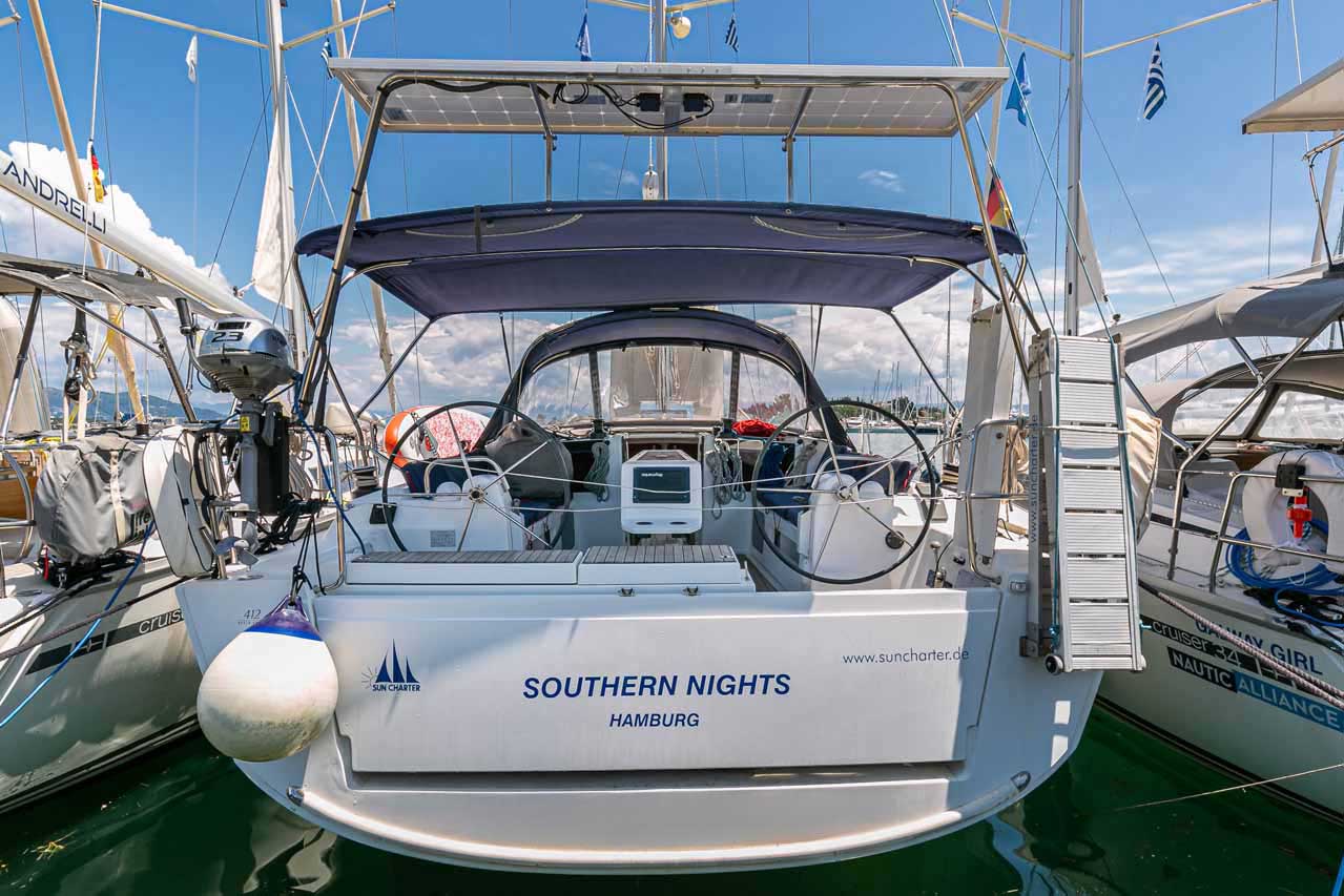 Southern Nights – Dufour Yachts