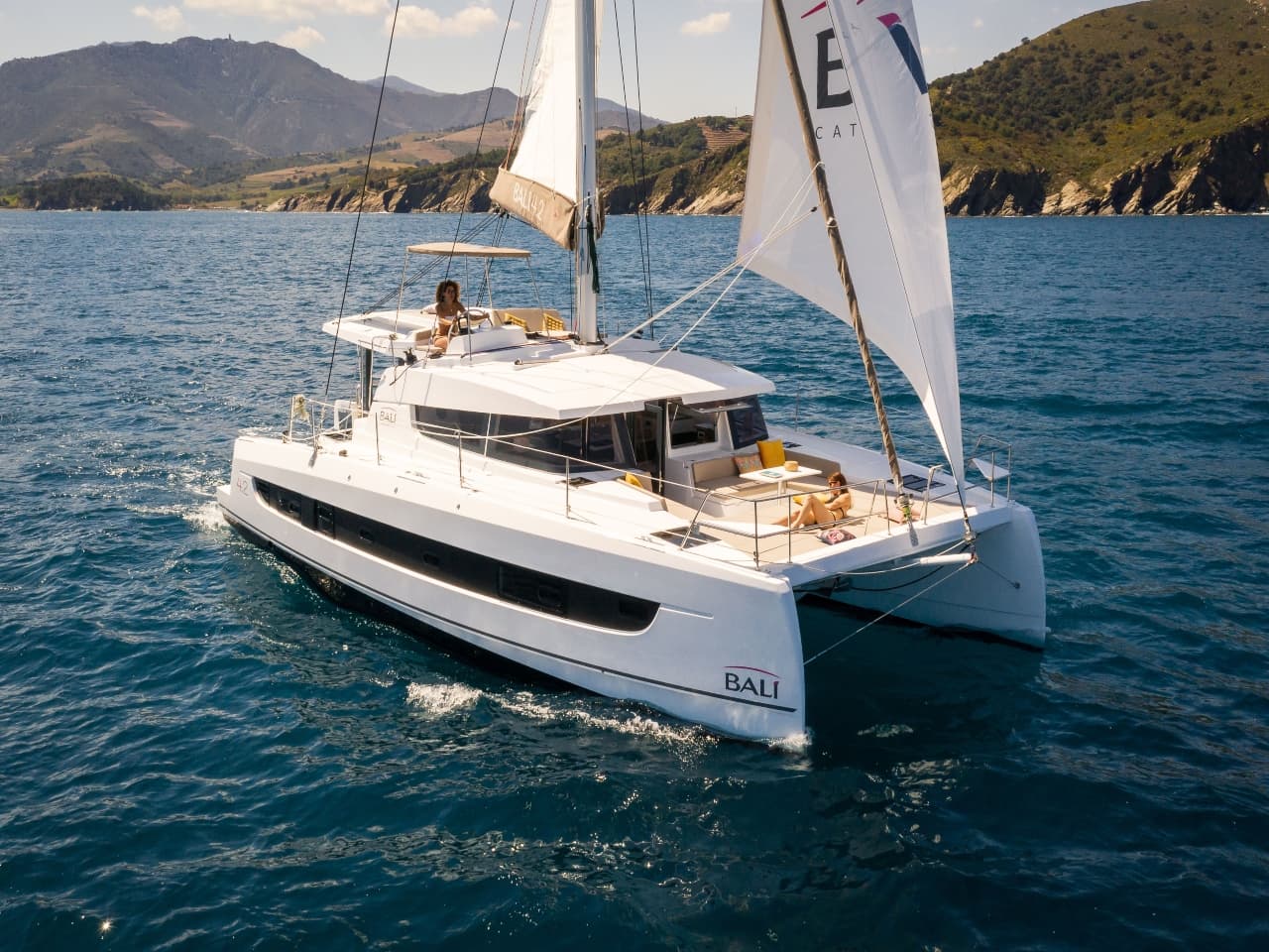 Tina – Catana Group