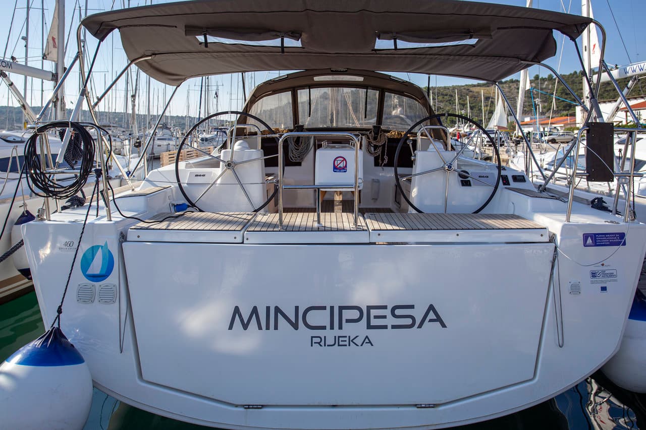 Mincipesa – Dufour Yachts