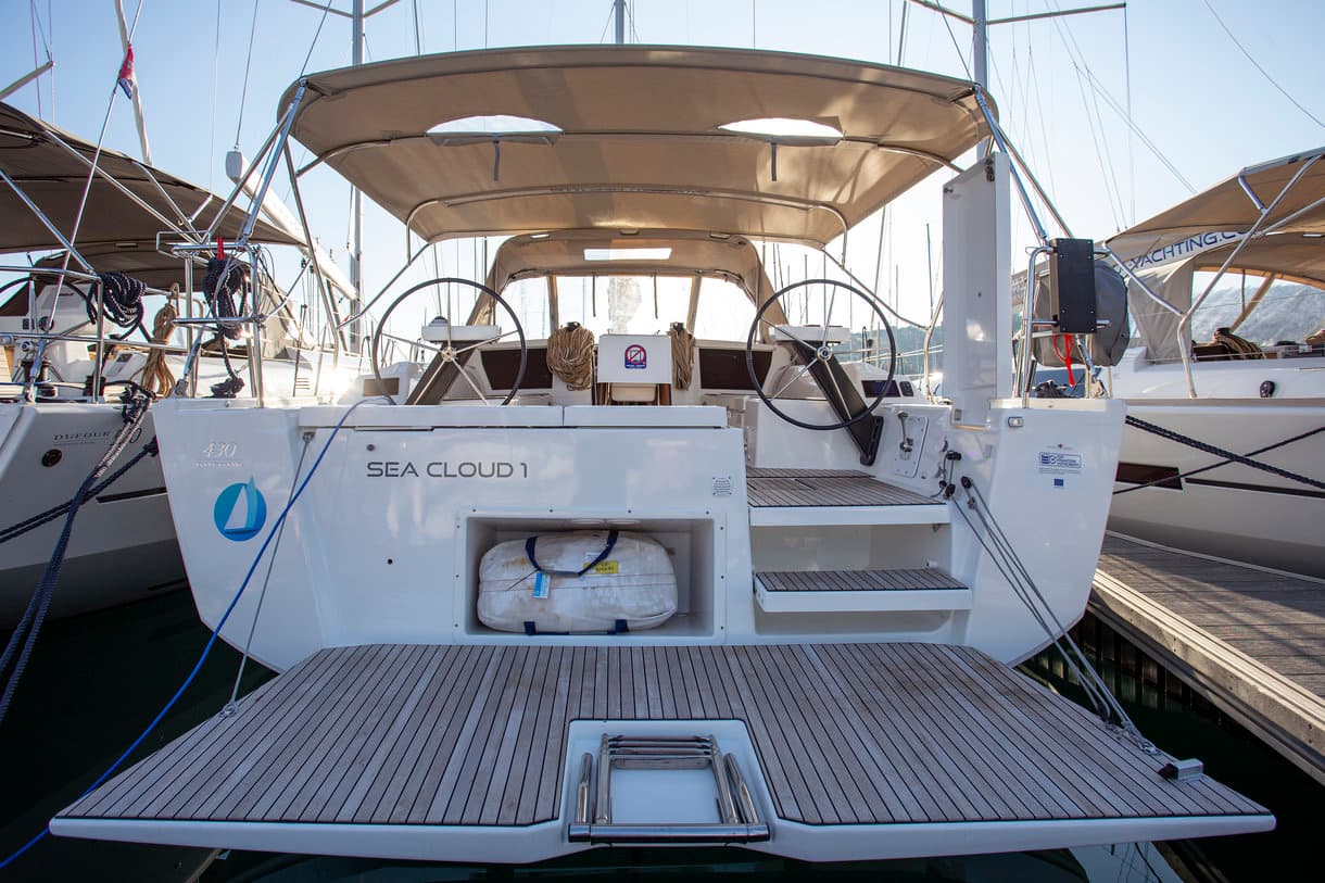 Sea Cloud 1 – Dufour Yachts