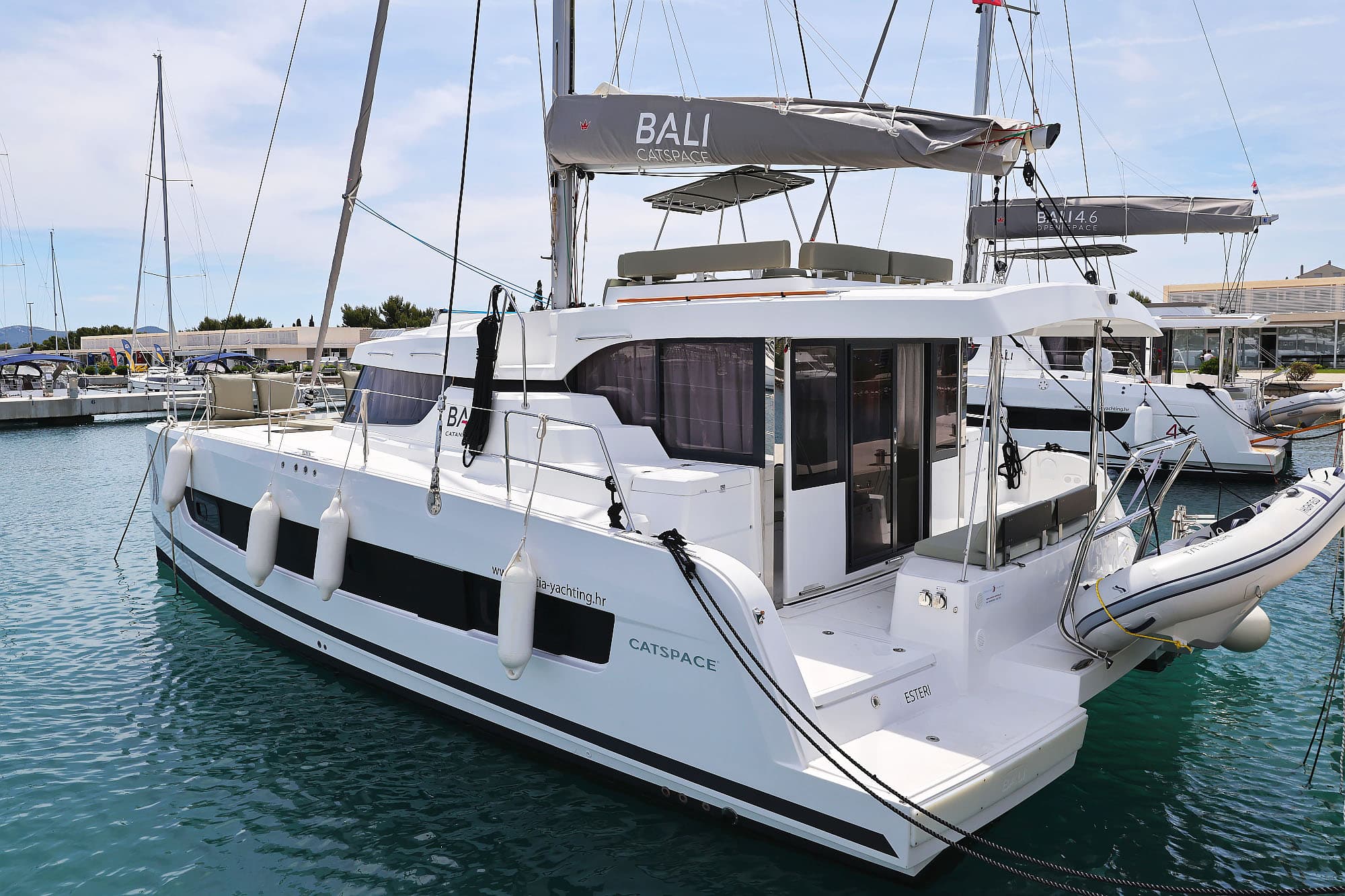 Esteri – Catana Group