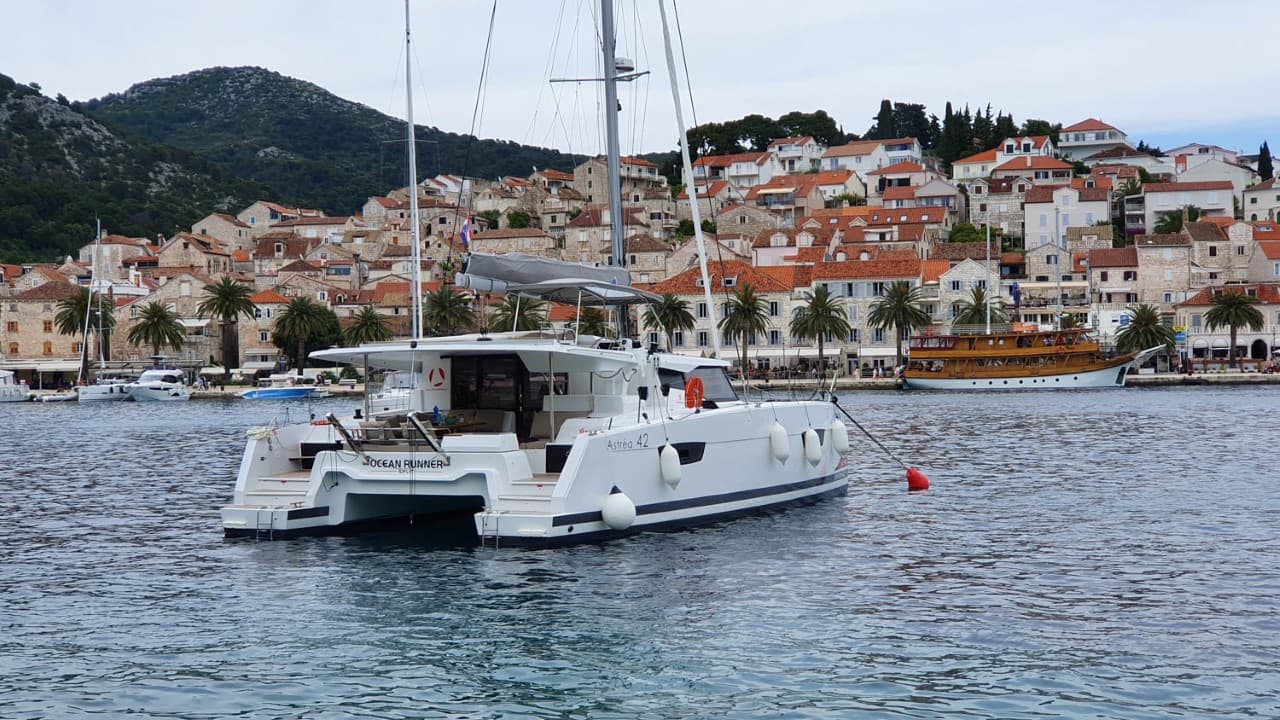 Ocean Runner – Fountaine Pajot