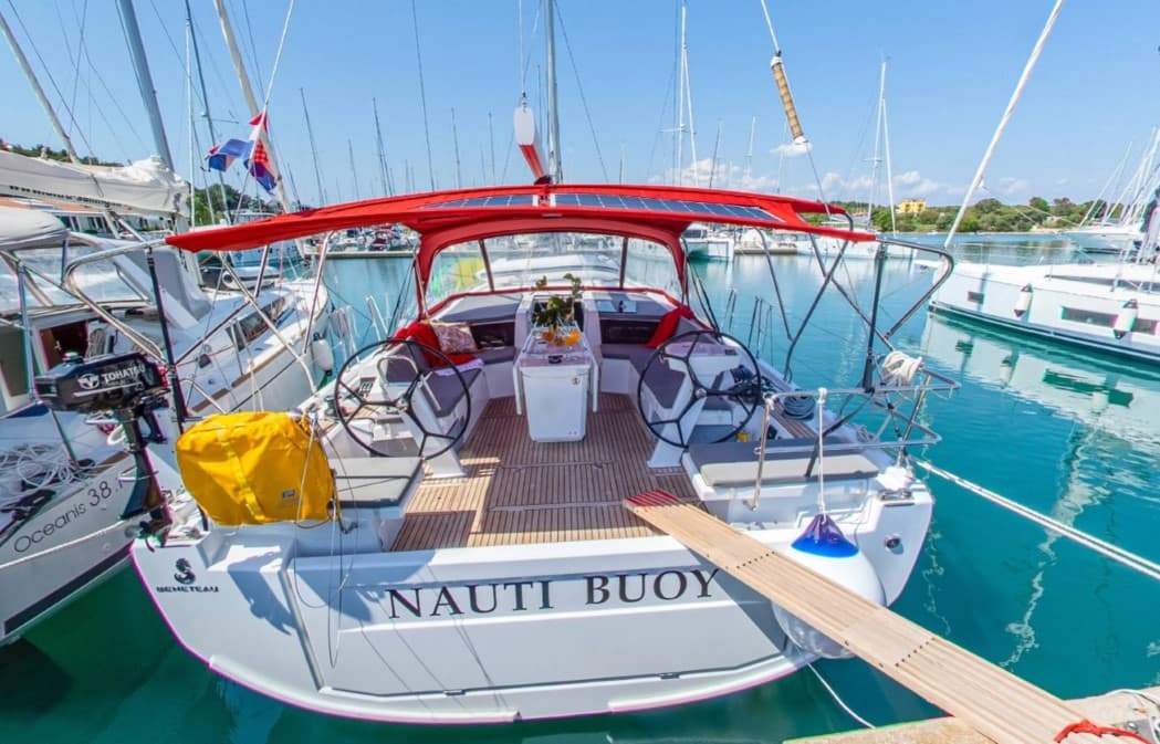 Nauti Buoy