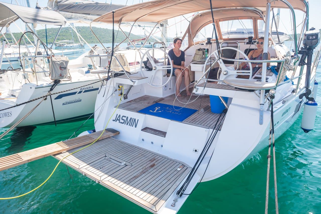 Jasmin – Elan Marine