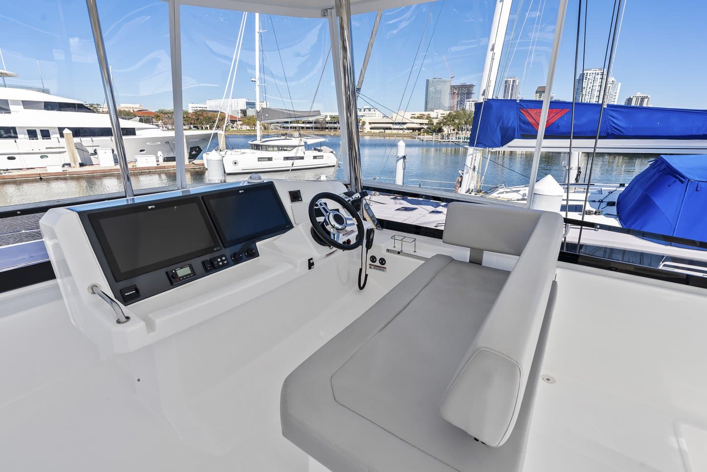 Nauti Cat