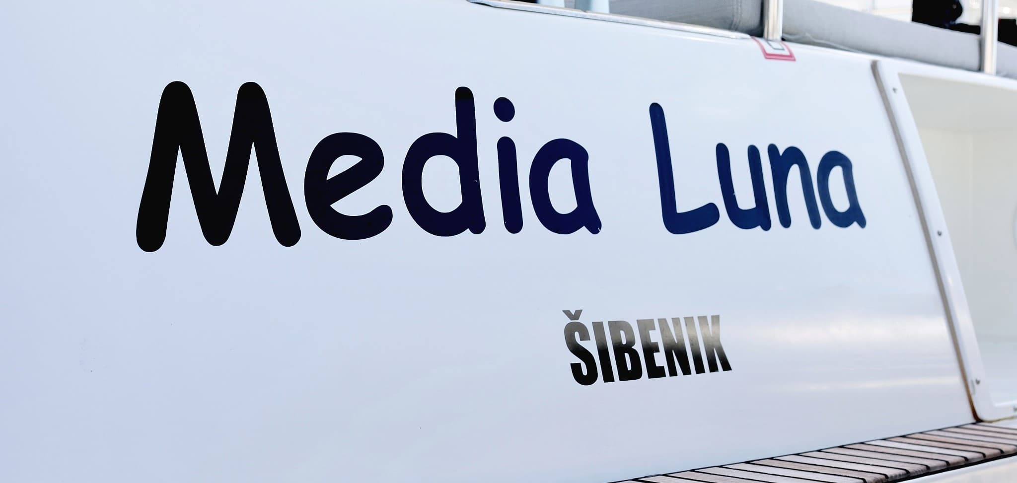 Media Luna