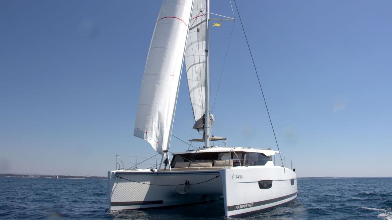 Luna Rossa II