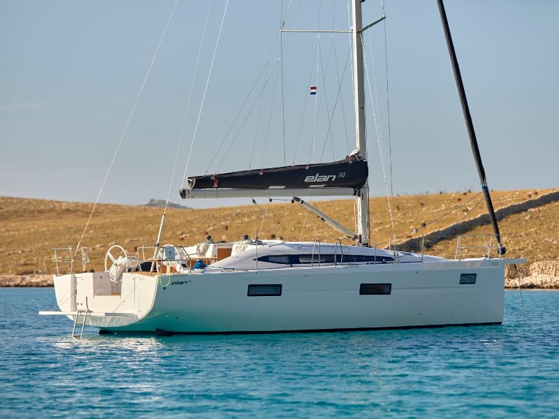 OLLIE new 2024 (air condition, cross-cut dacron sails) – Elan