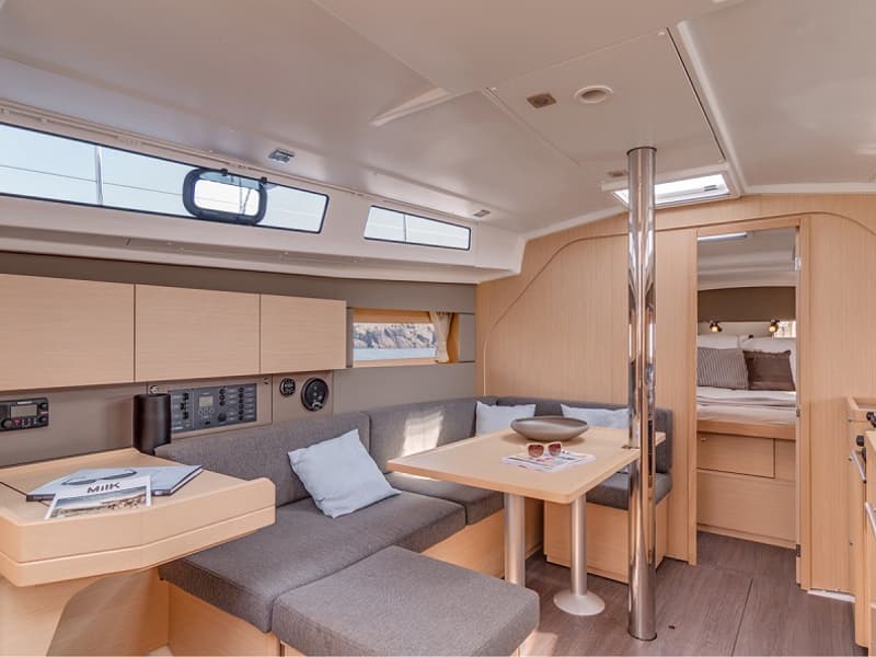 Oceanis 38.1 Classic