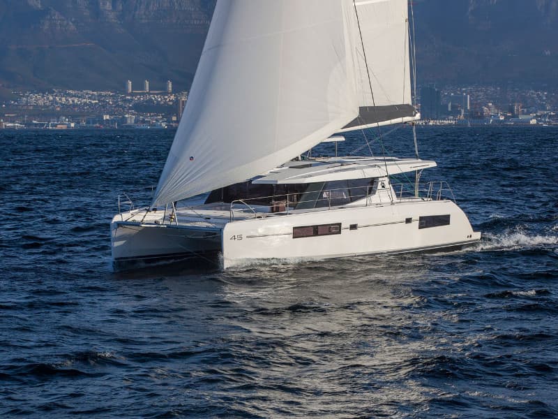 Moorings 4500L/10 Club – Leopard Catamarans