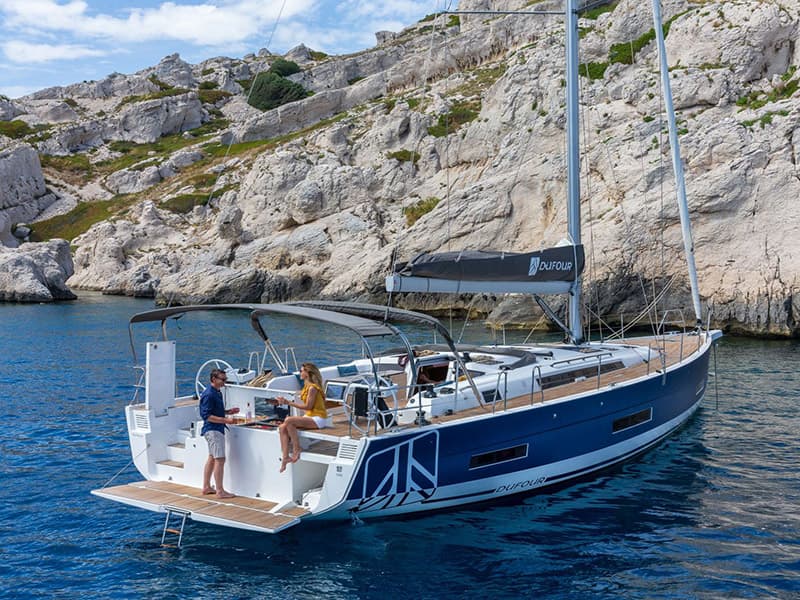 Vita – Dufour Yachts