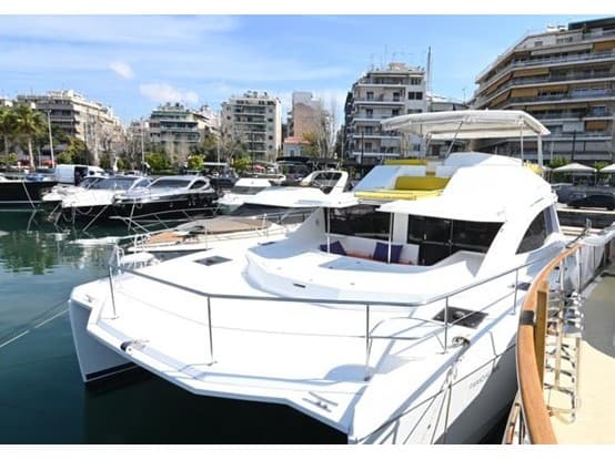 PARADISE SEA – Leopard Catamarans