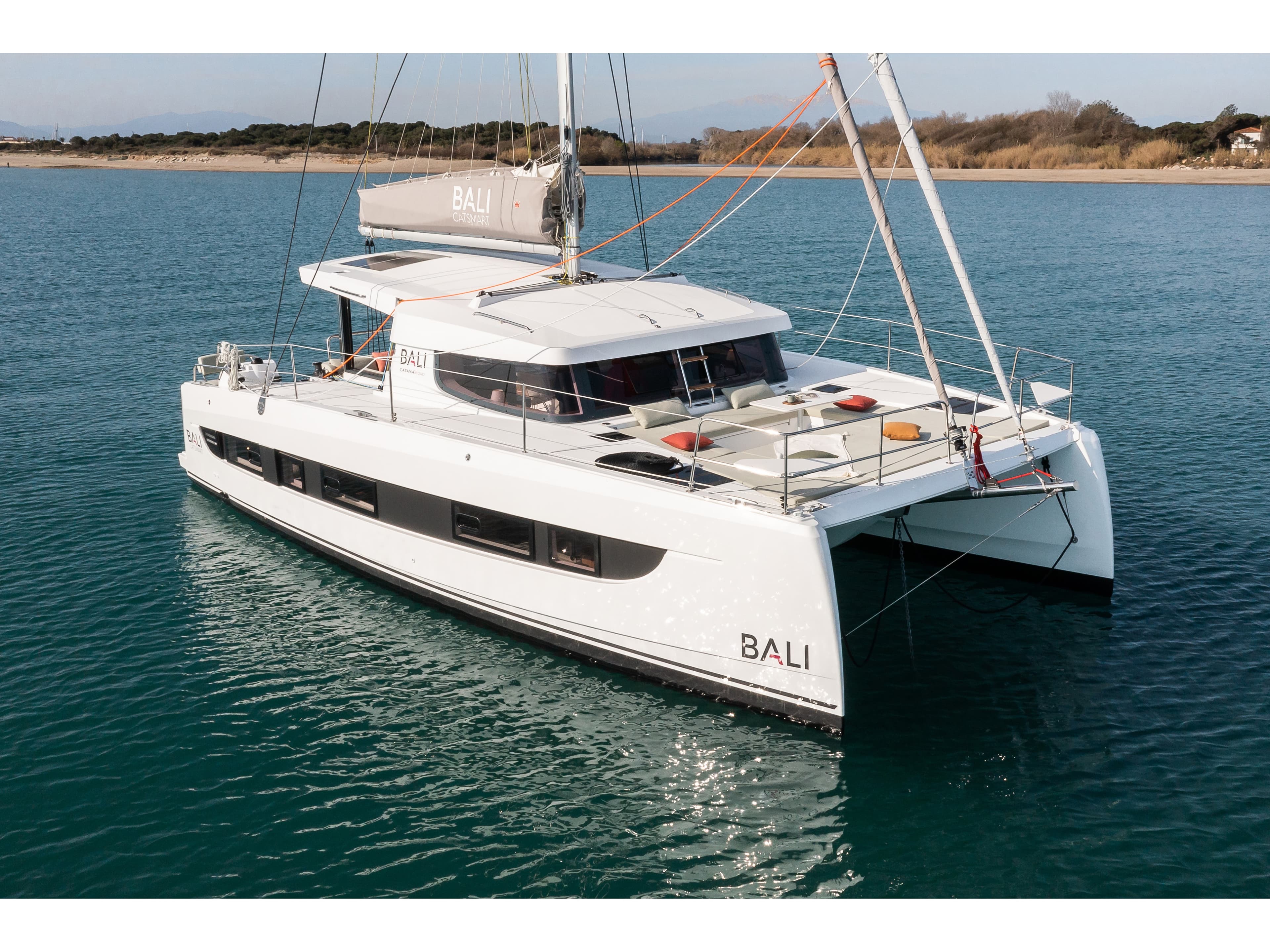 Marva – Bali Catamarans
