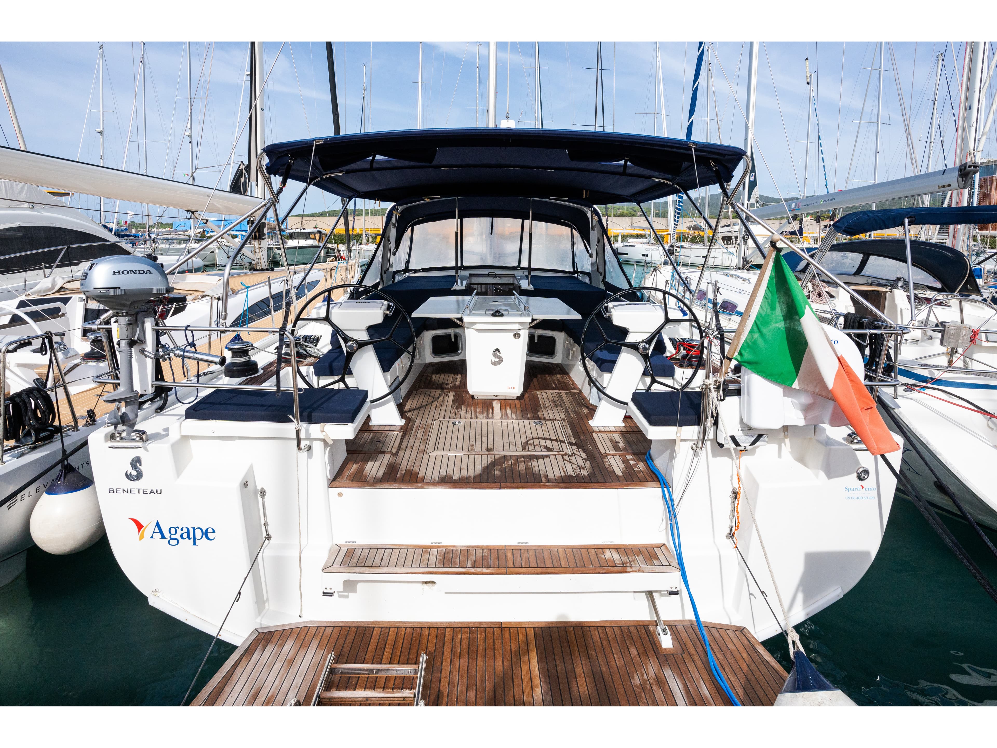 Agape - Premium line – Beneteau
