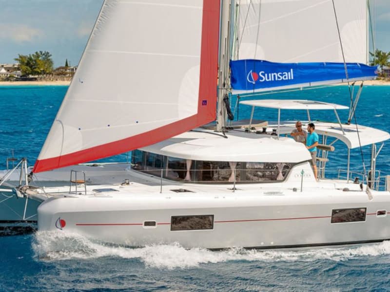 Sunsail Lagoon 424 Classic – Lagoon