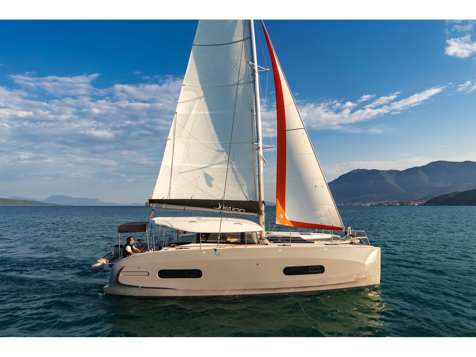 Phos – Excess Catamarans