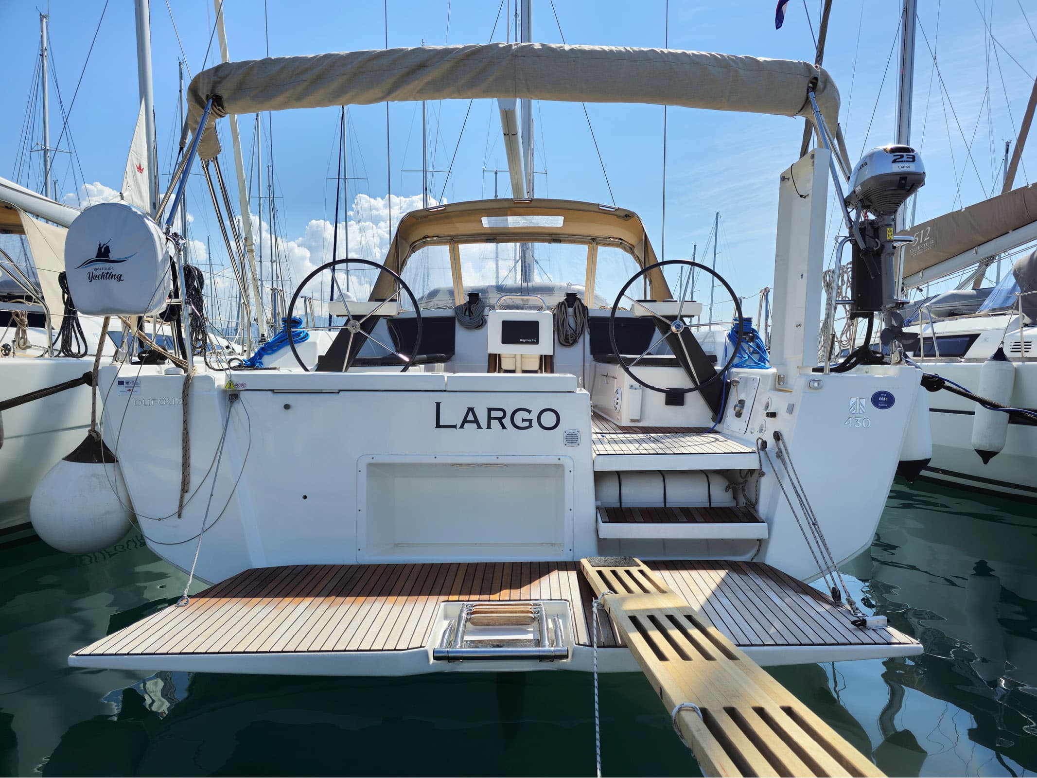 Largo – Dufour Yachts