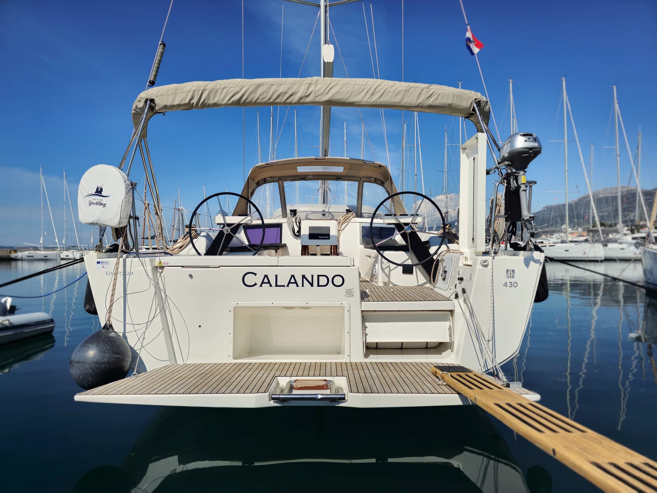 Calando – Dufour Yachts