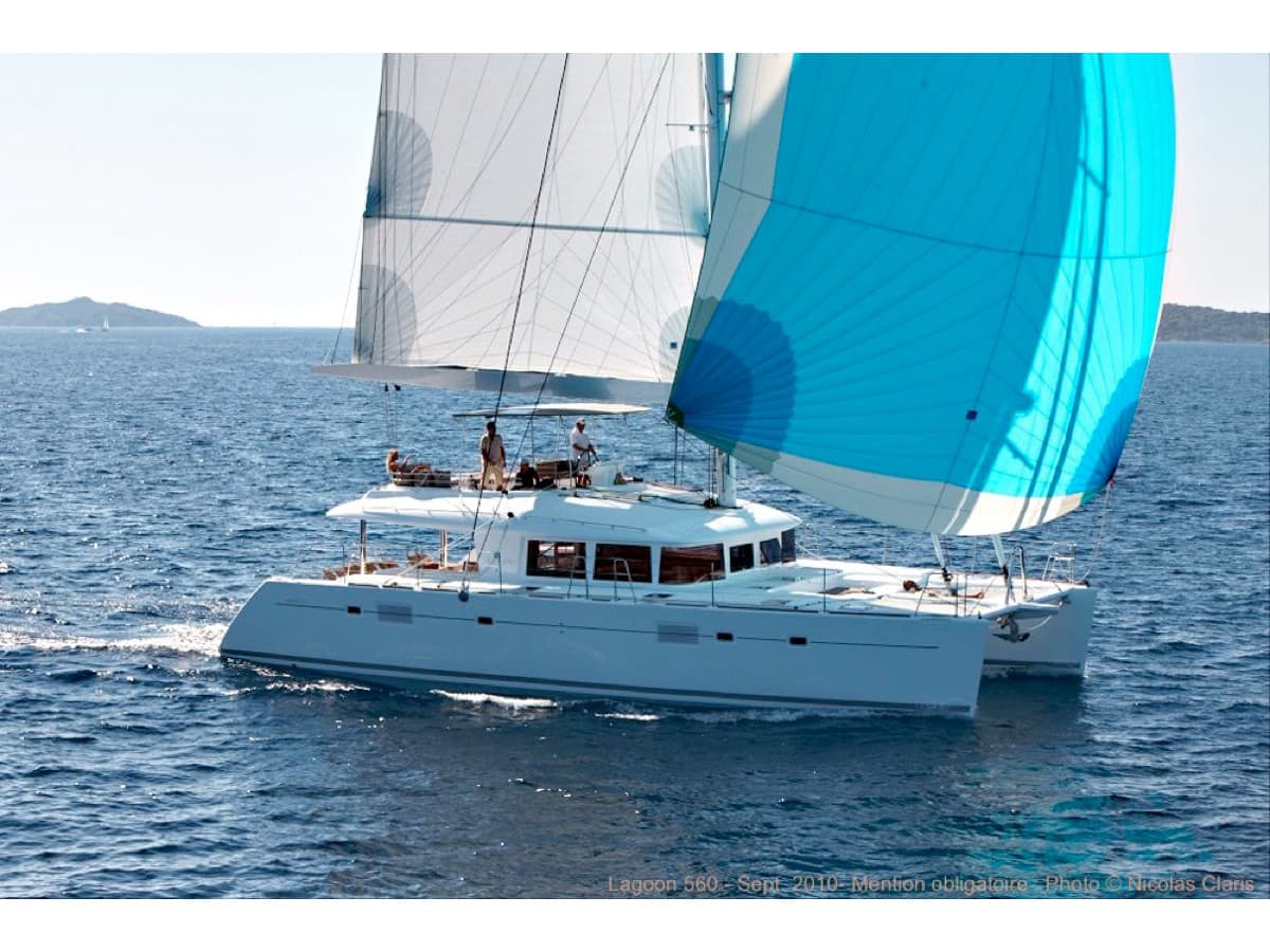 Adeia II - PREMIUM LINE – Lagoon
