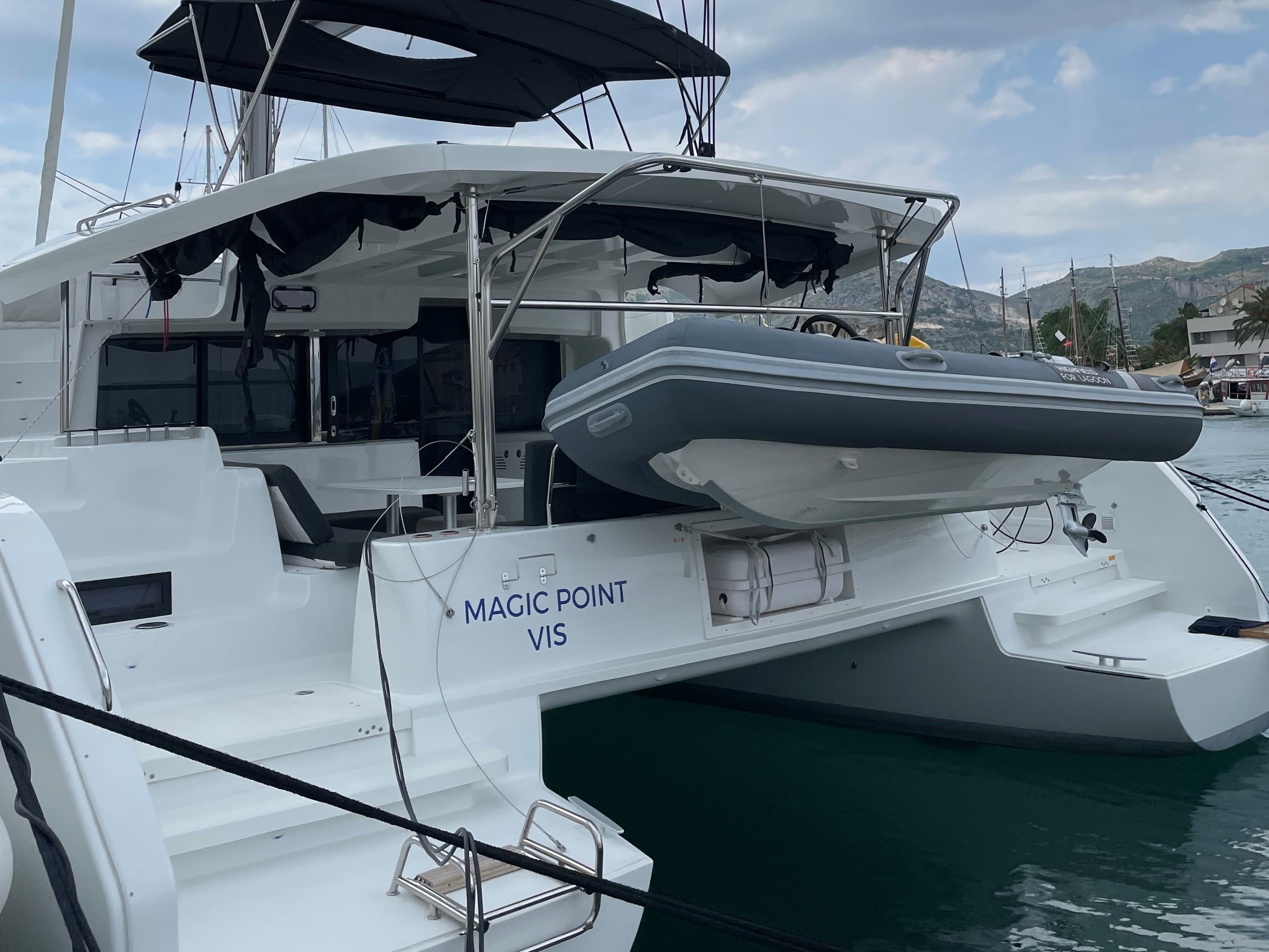 MAGIC POINT – Lagoon