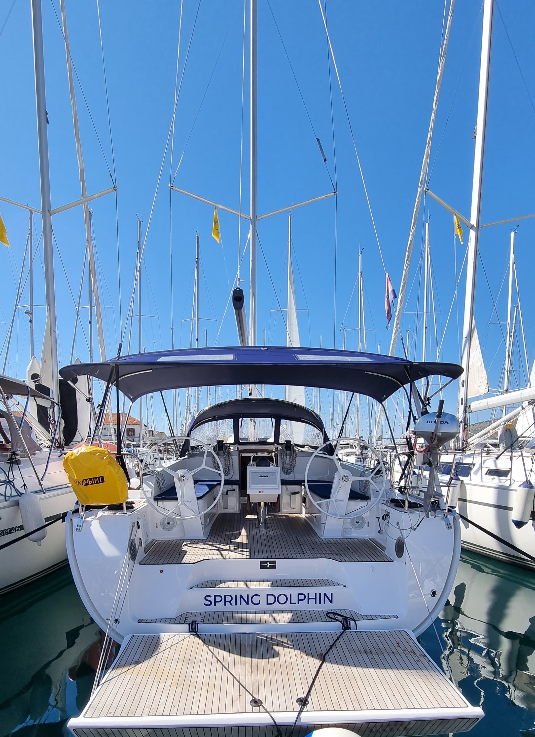 Spring Dolphin – Bavaria Yachtbau