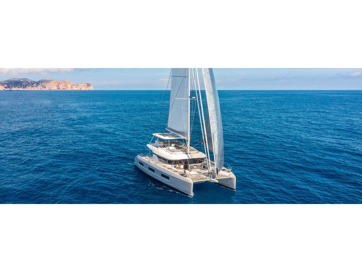 Montecristo - FIRST CLASS – Lagoon