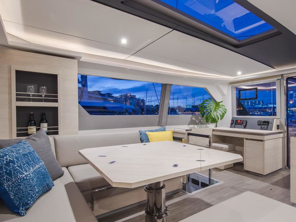 Moorings 5000-5 Crewed