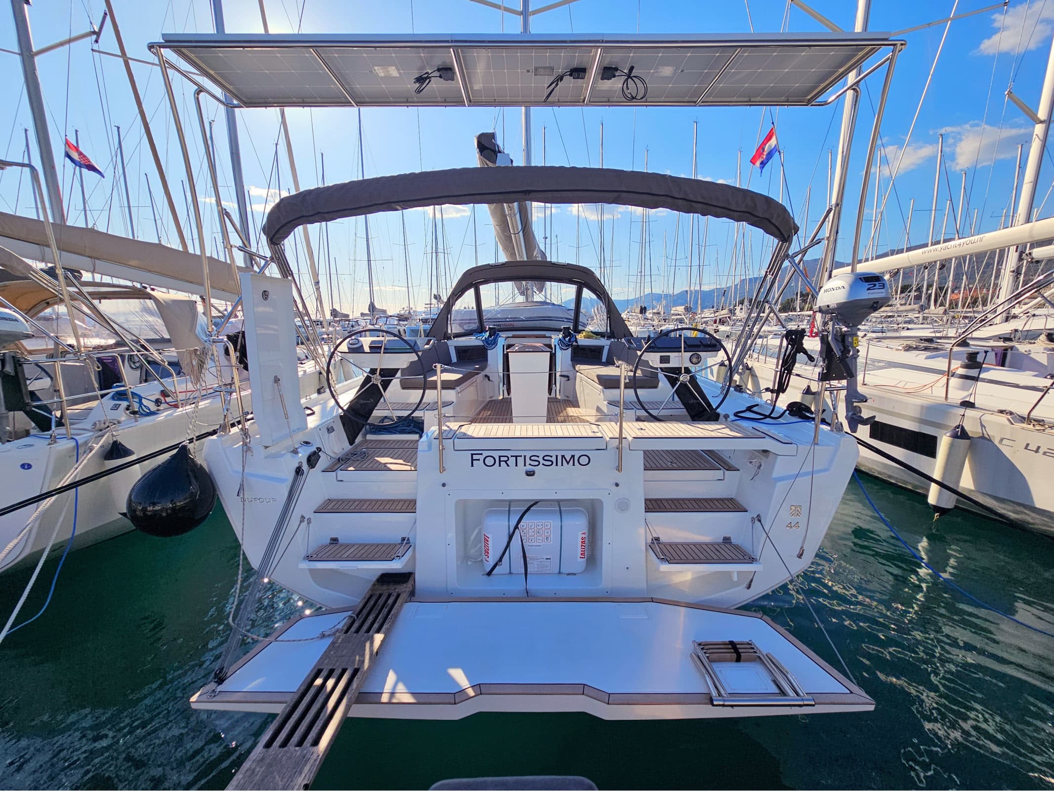 Fortissimo – Dufour Yachts