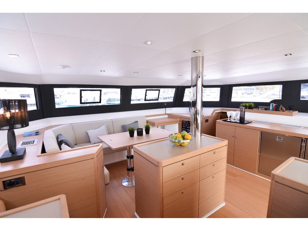 Paris (Dufour Catamaran 48)
