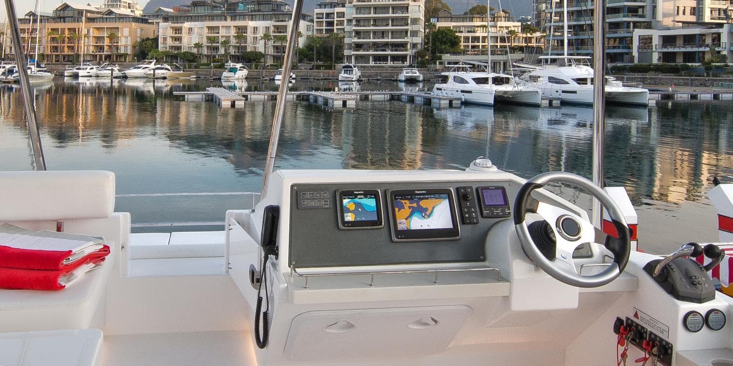 Moorings 433 PC Club