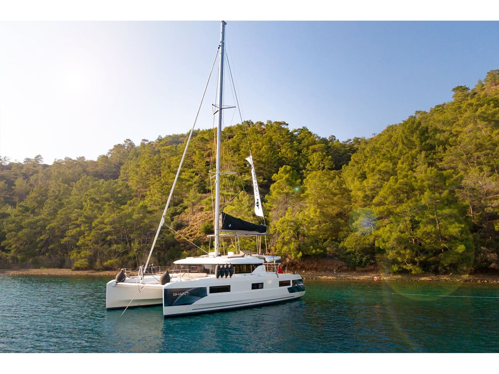 Shanti – Lagoon