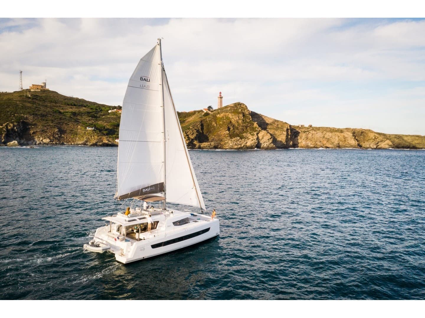 DISFRUTON – Bali Catamarans