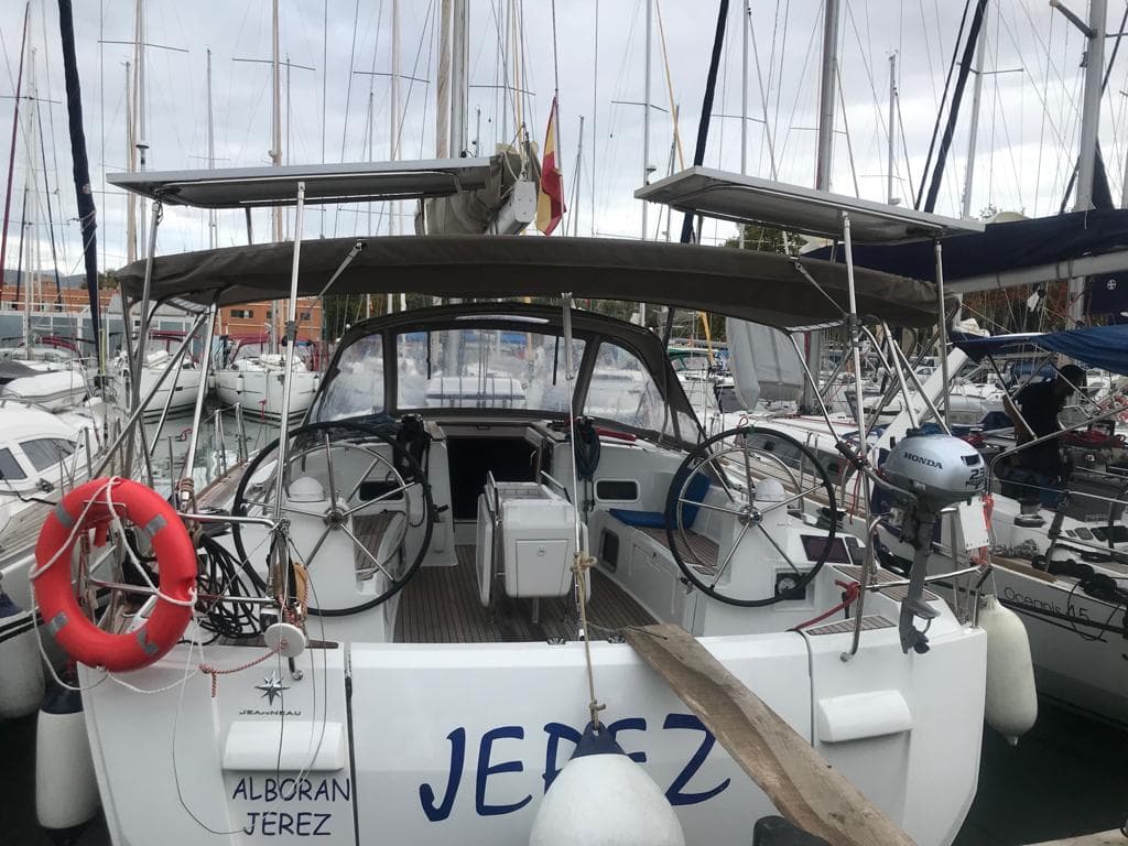 Alboran Jerez (Radazul) – Jeanneau
