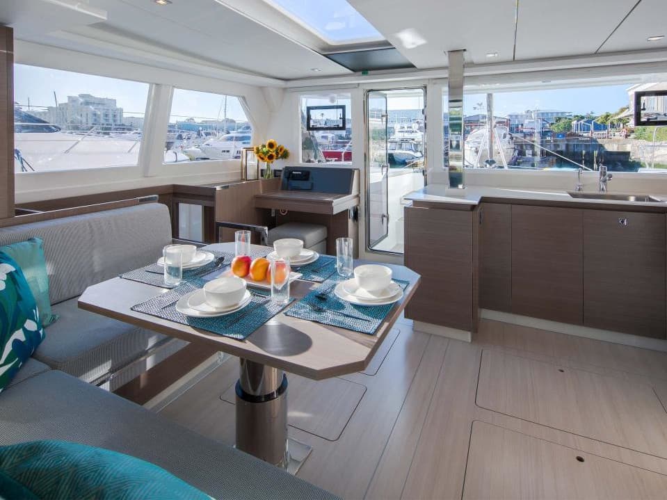 Moorings 4200/4 Club